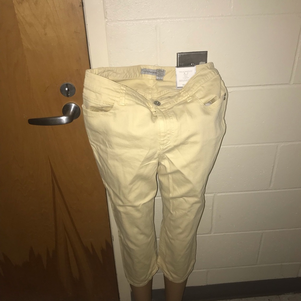Basic Cropped Jeans